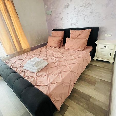 Urban Suites Iasi Exterior foto